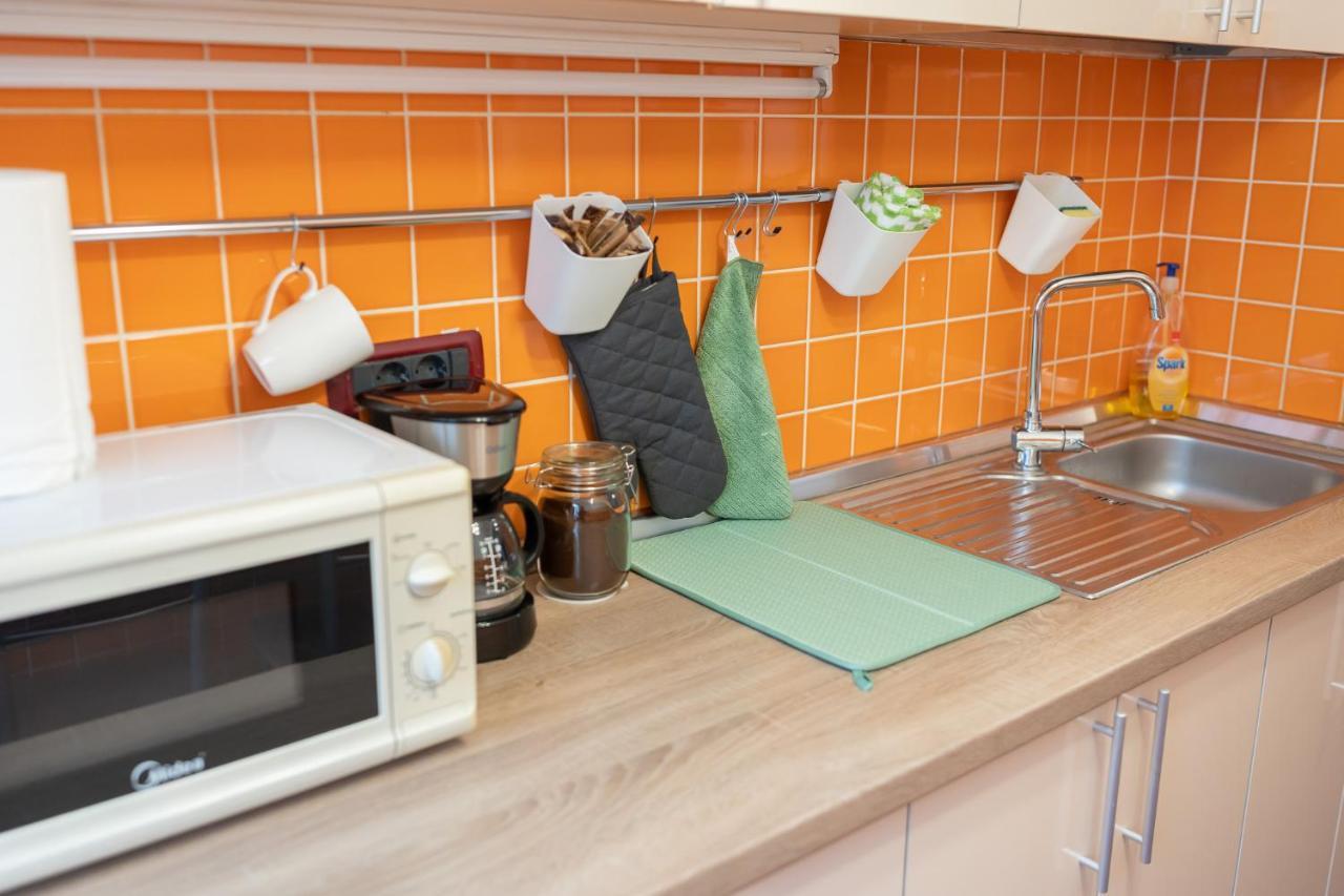 Spacious 2Br Dristor Apartment ブカレスト エクステリア 写真
