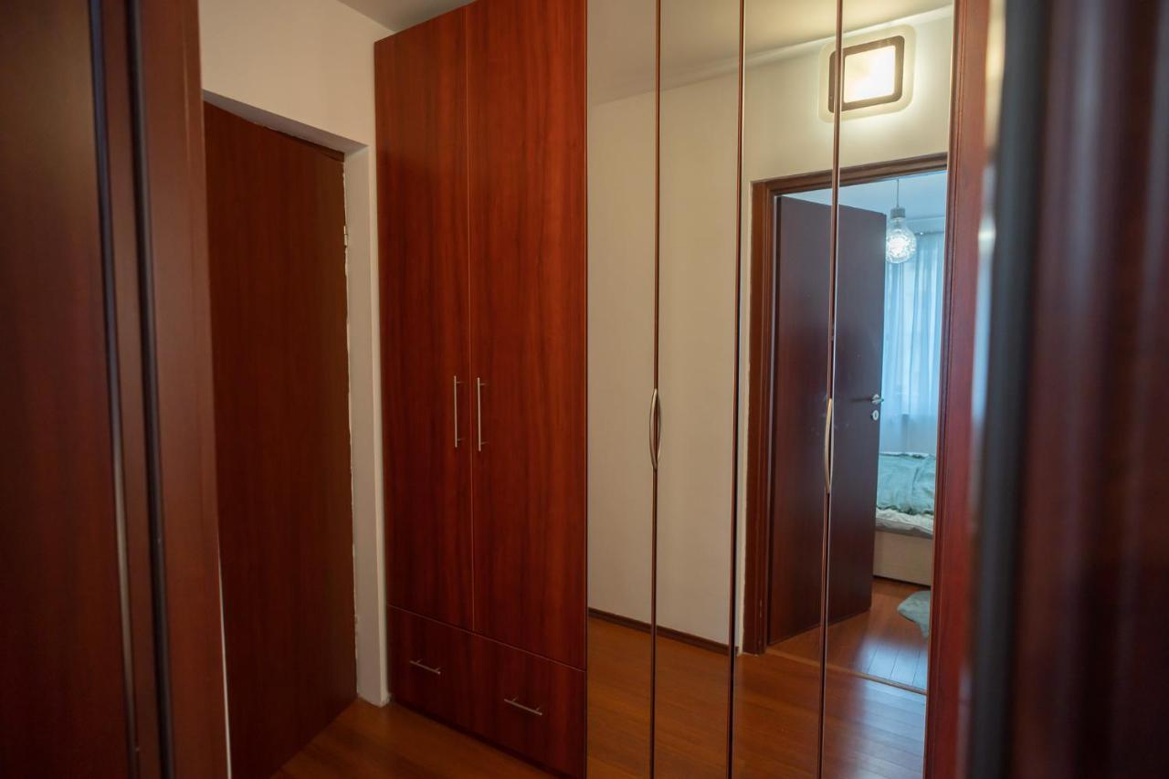 Spacious 2Br Dristor Apartment ブカレスト エクステリア 写真