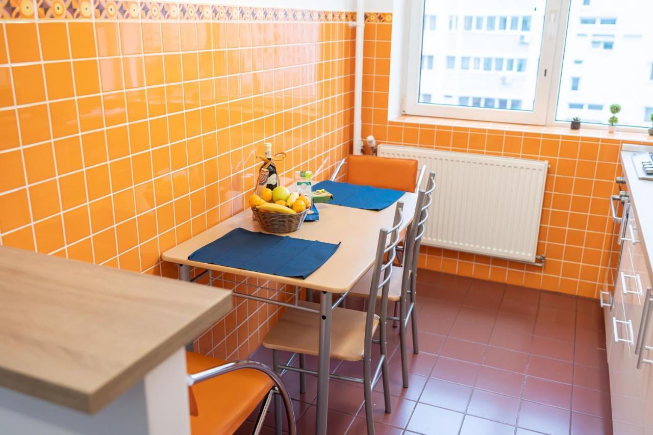 Spacious 2Br Dristor Apartment ブカレスト エクステリア 写真